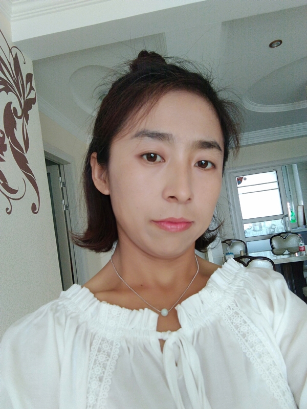 柠檬的第一张照片--温州相亲服务中心