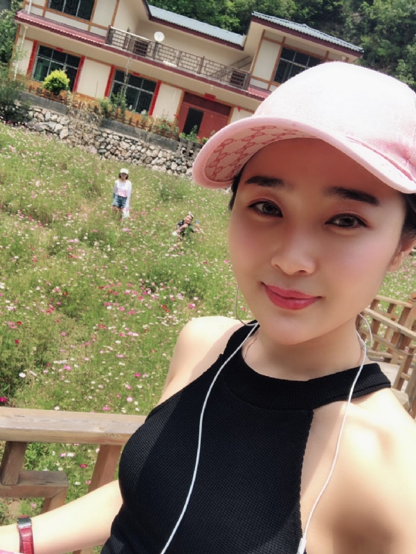 诗琪的第二张照片--温州相亲服务中心