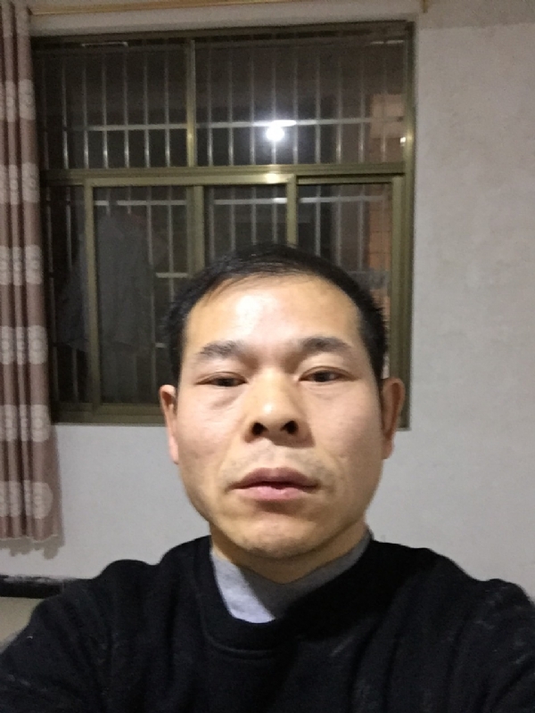徐徐清风的第一张照片--温州相亲服务中心