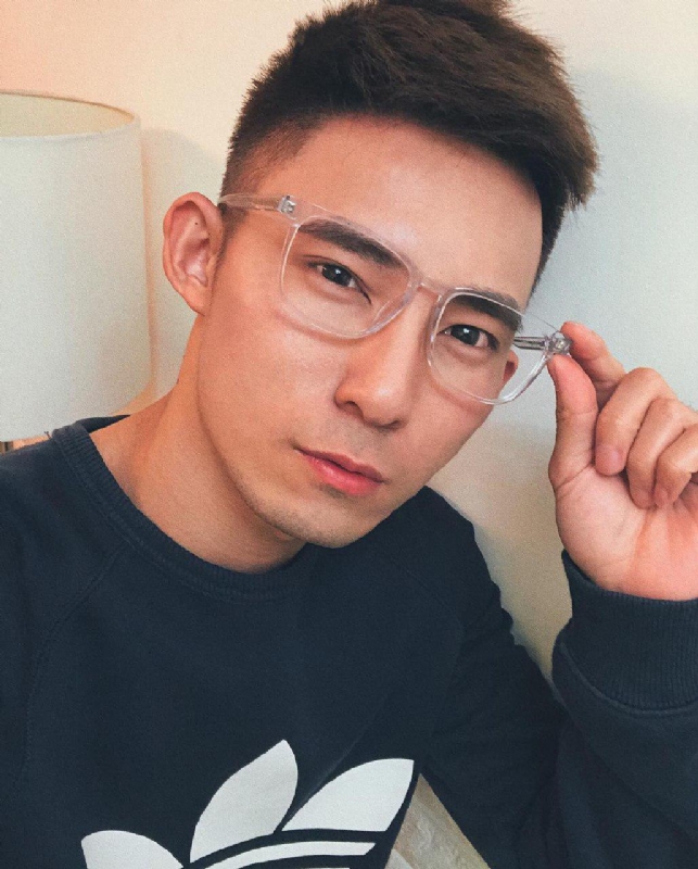 小伟的第一张照片--温州相亲服务中心