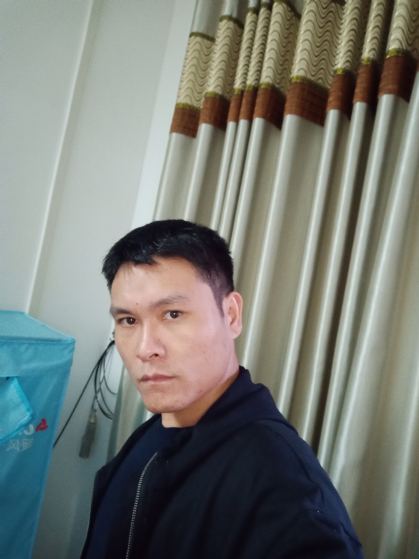 心如止水的第一张照片--温州相亲服务中心