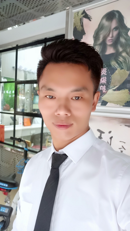 阳光男士的第一张照片--温州相亲服务中心