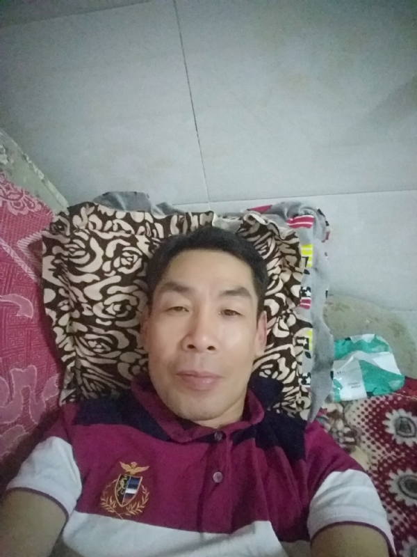 随缘的第一张照片--温州相亲服务中心