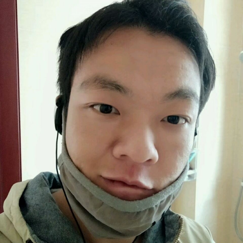 泡沫哭泣的第一张照片--温州相亲服务中心
