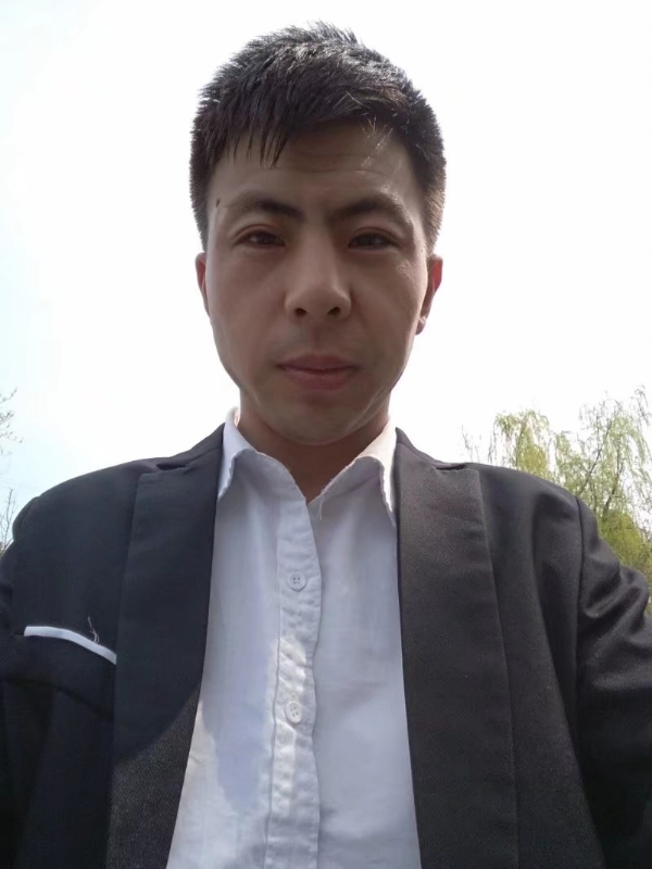 许以飞翔的第一张照片--温州相亲服务中心