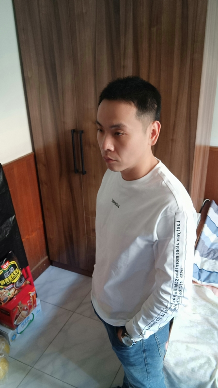 没有蜡笔的小航的第一张照片--温州相亲服务中心