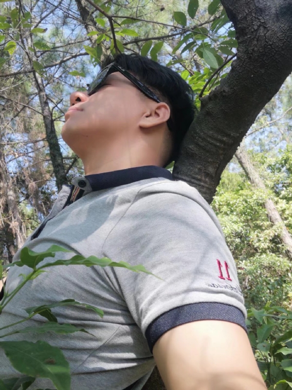 新丁的第一张照片--温州相亲服务中心