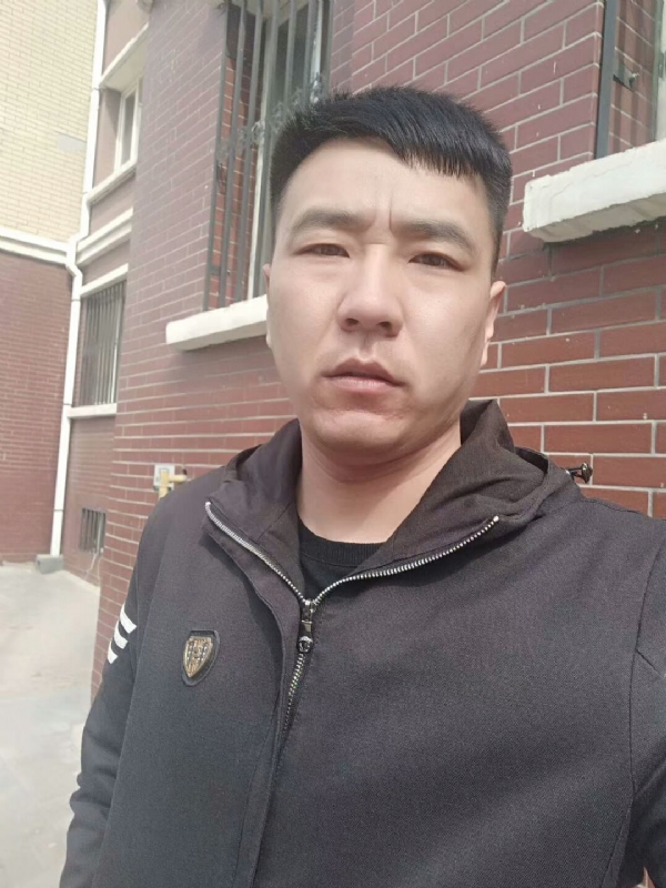 谁伴我闯荡的第一张照片--温州相亲服务中心