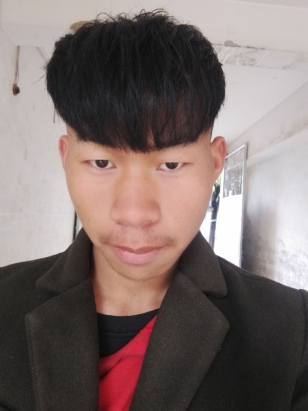 少年不在少的第一张照片--温州相亲服务中心
