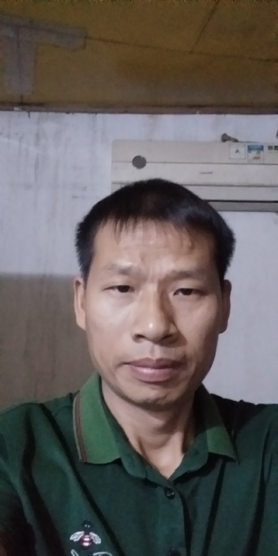 执着跋涉的第二张照片--温州相亲服务中心