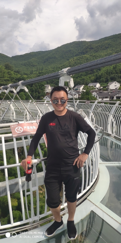 bu离bu弃的第一张照片--温州相亲服务中心