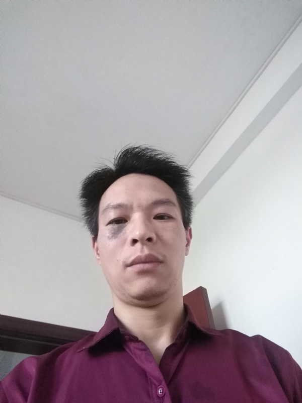 风中落叶的第三张照片--温州相亲服务中心