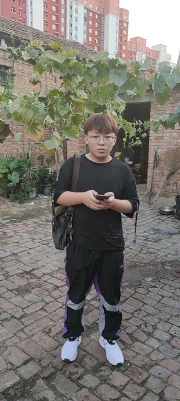 辛禹的第二张照片--温州相亲服务中心