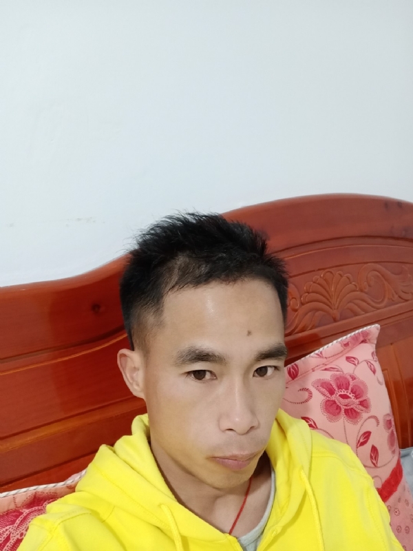 小biu崽的第一张照片--温州相亲服务中心