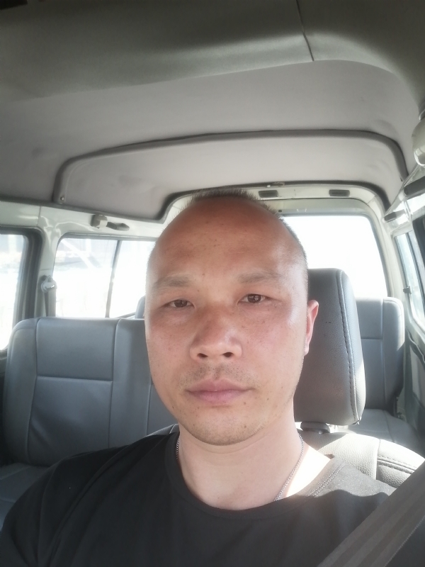 新旺丁的第一张照片--温州相亲服务中心