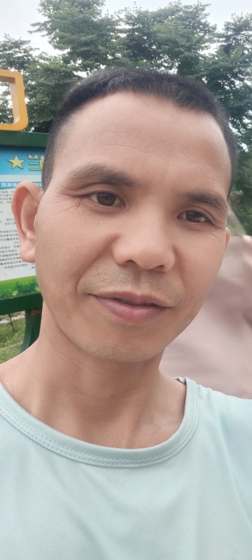 找个相爱的人结婚的第一张照片--温州相亲服务中心