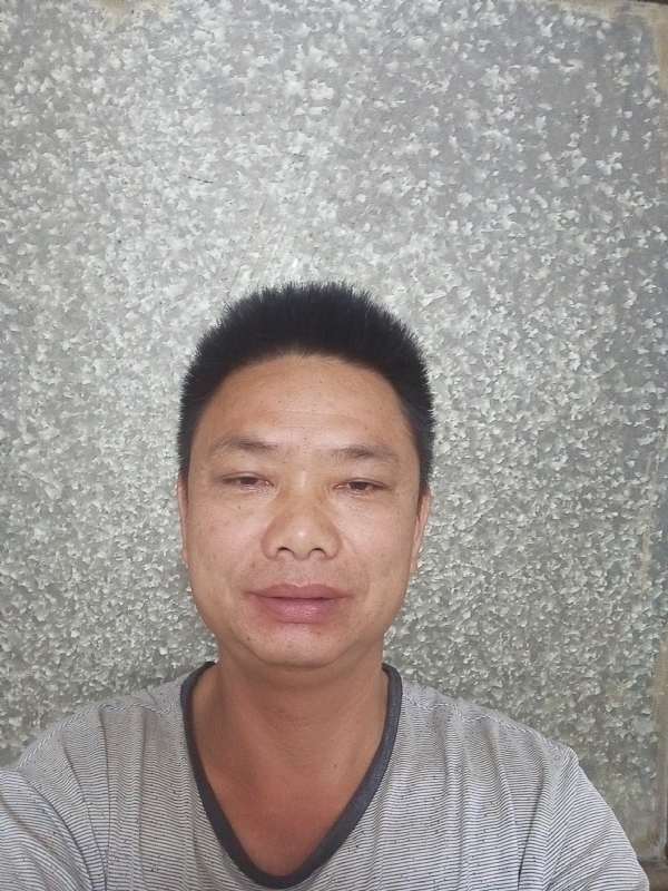 白茫茫的第一张照片--温州相亲服务中心
