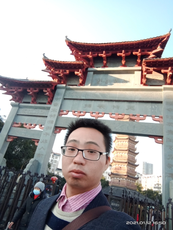 碧血丹心的第一张照片--温州相亲服务中心