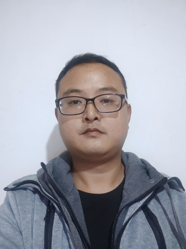 爱在一瞬间的第一张照片--温州相亲服务中心