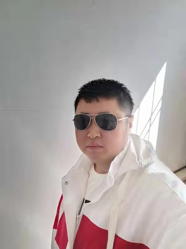 大漠叔叔的第一张照片--温州相亲服务中心