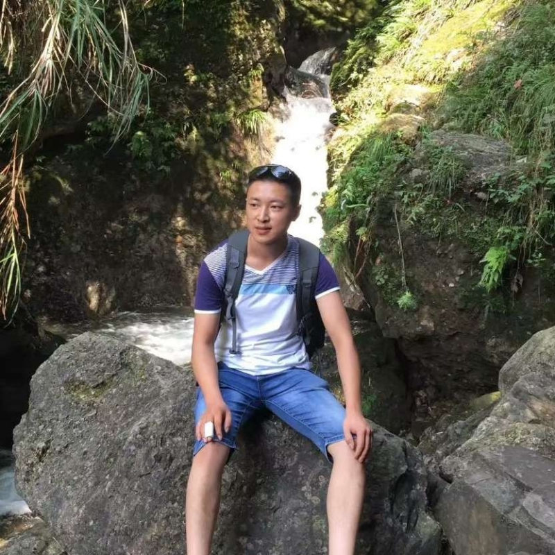 人杰地也灵的第一张照片--温州相亲服务中心