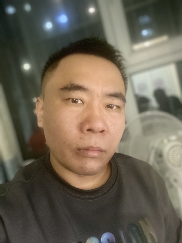 云的第四张照片--温州相亲服务中心