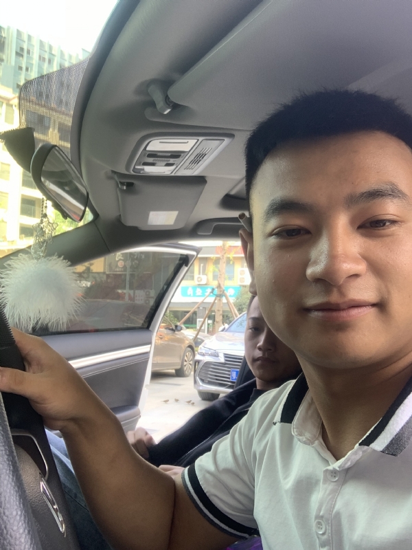 古有风琴的第三张照片--温州相亲服务中心