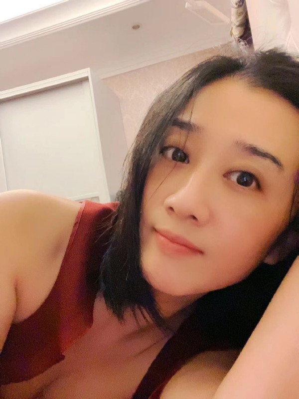 HongYu的第一张照片--温州相亲服务中心