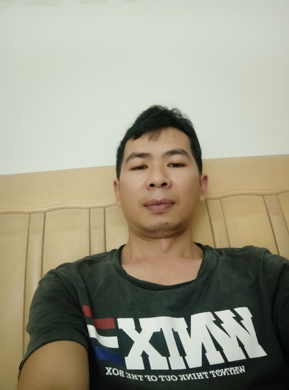小伙子的第四张照片--温州相亲服务中心