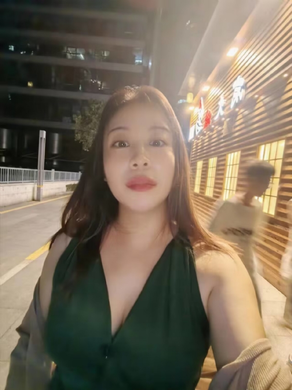 叶子青青的第四张照片--温州相亲服务中心