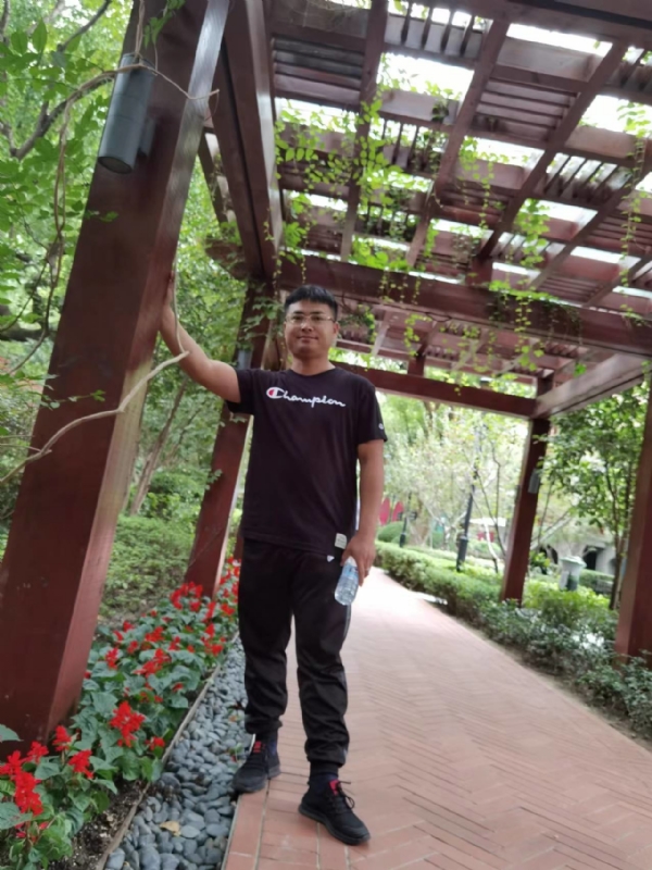 会飞的鱼的第一张照片--温州相亲服务中心