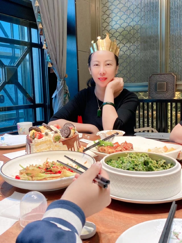 红红的第二张照片--温州相亲服务中心
