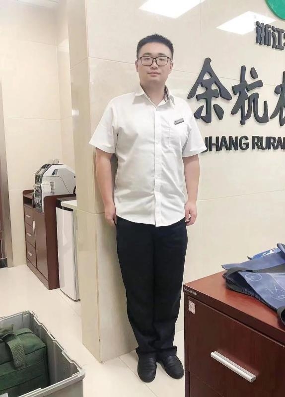 君临天下的第一张照片--温州相亲服务中心