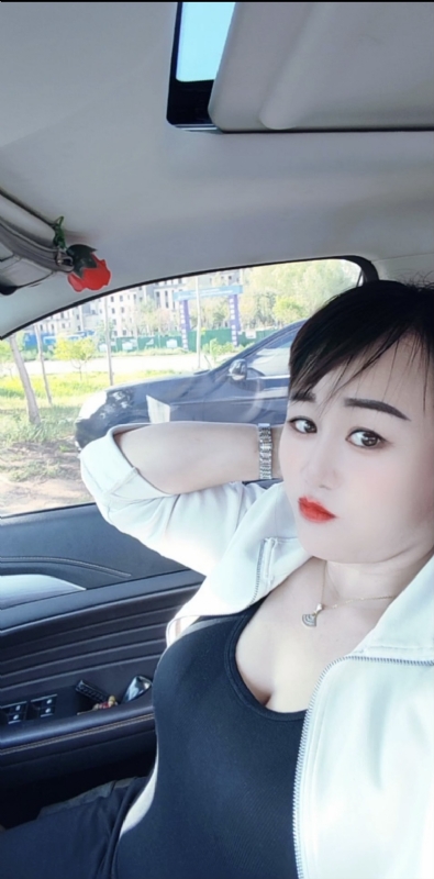 王芳燕的第五张照片--温州相亲服务中心