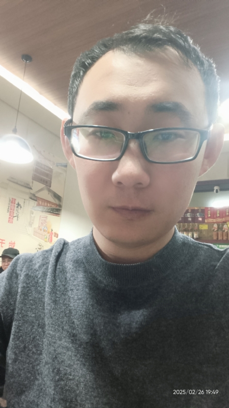 黑黑一笑的第一张照片--温州相亲服务中心