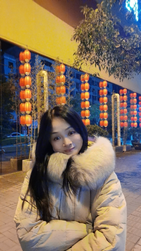 伊伊的第二张照片--温州相亲服务中心