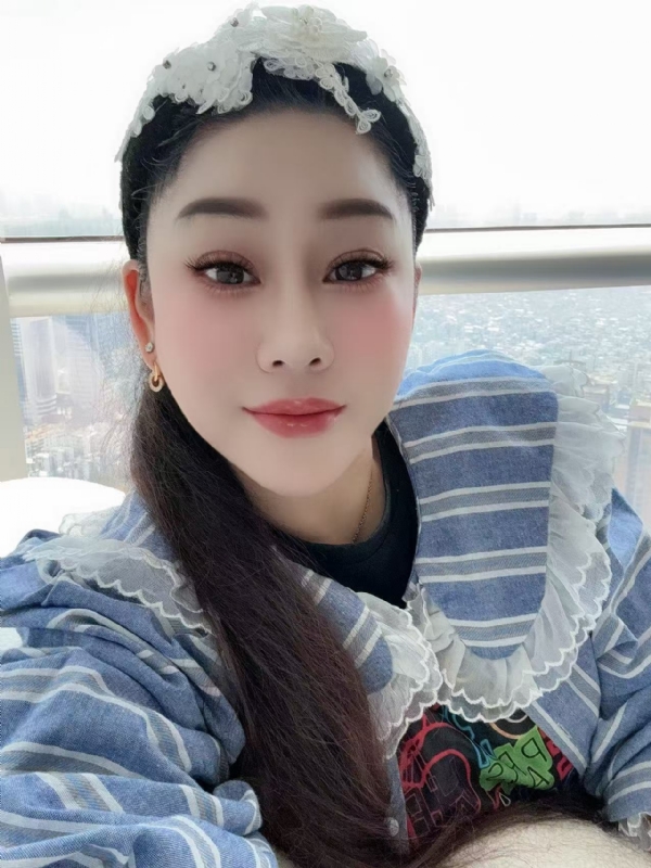 萱草沐晴的第一张照片--温州相亲服务中心