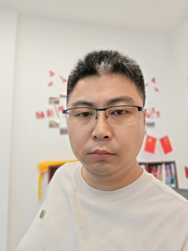 苦海寻舟的第一张照片--温州相亲服务中心
