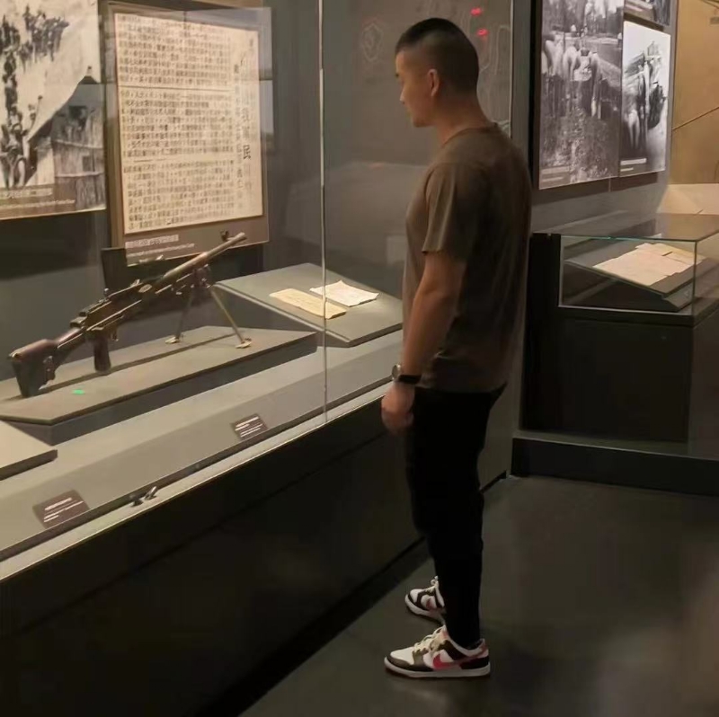 霸气的第一张照片--温州相亲服务中心